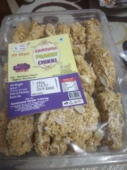 Ramdana Peanut Chikki